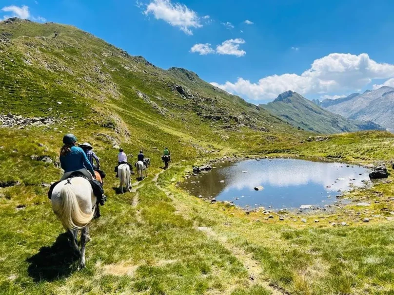 09-rutas-a-caballo-pirineos-discovering