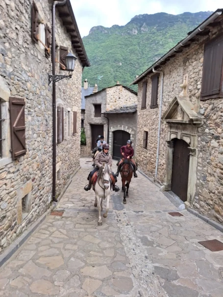 10-rutas-a-caballo-pirineos-discovering