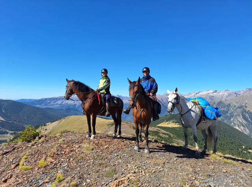 03-rutas-a-caballo-pirineos-benasque bajo las estrellas