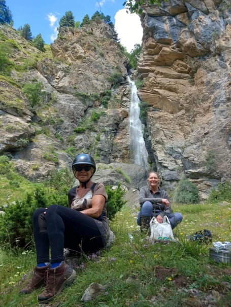 09-rutas-a-caballo-pirineos-dos_cascadas