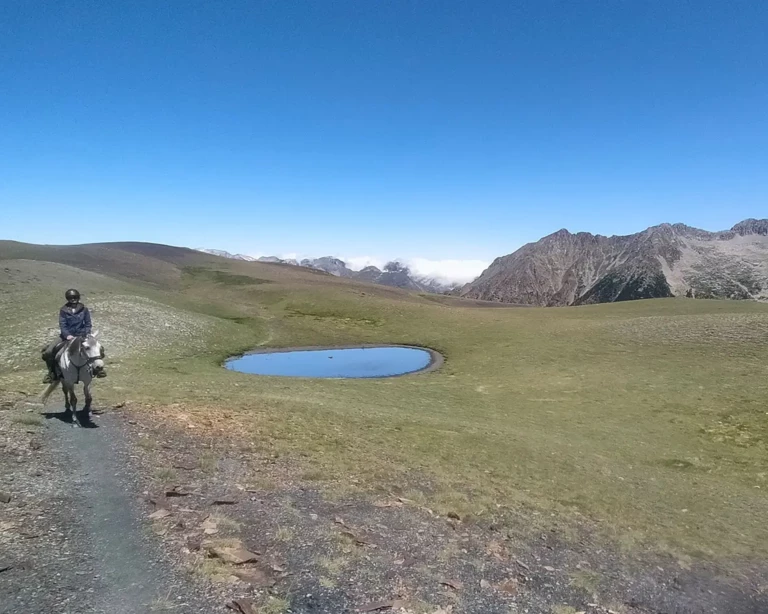 01-rutas-a-caballo-pirineos-rincon del cielo