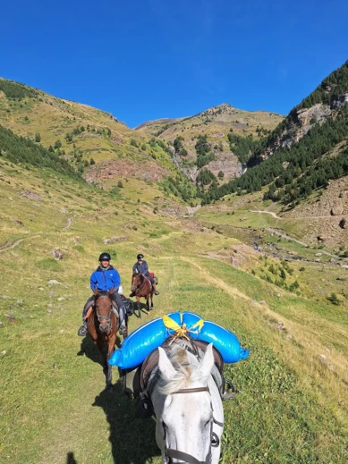 08-rutas-a-caballo-pirineos-benasque bajo las estrellas (1)