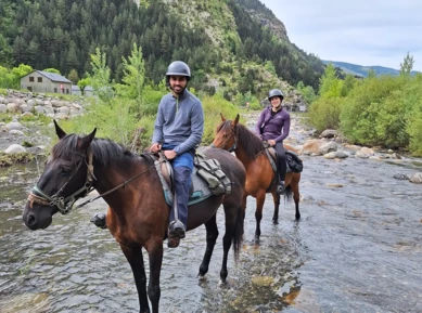 01-rutas-a-caballo-pirineos-senarta